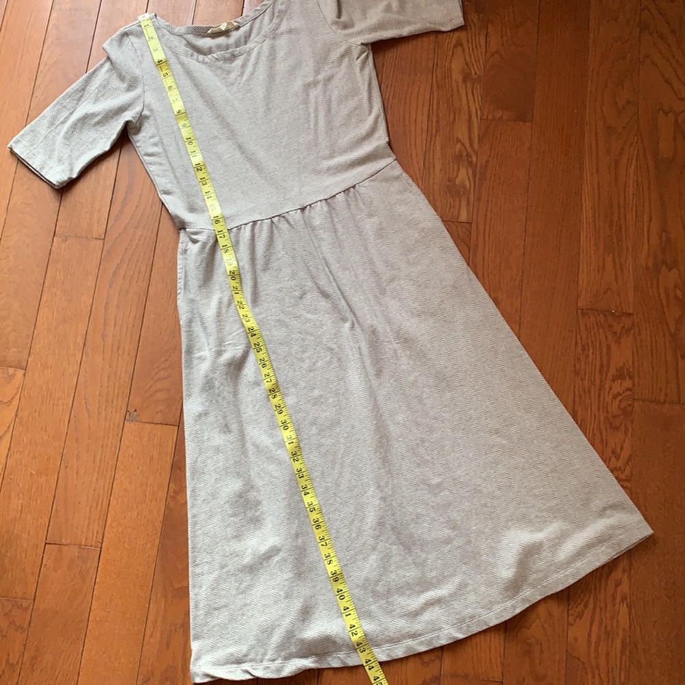 Synergy Organic herringbone soft mid length dress Size Small w/pockets - Picture 15 of 16